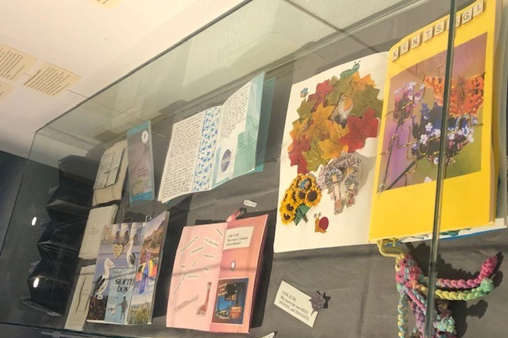 Supporting image: Artwork display gives insight into living with dementia
