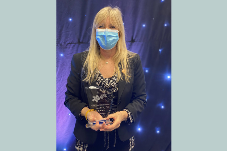 Michelle Grace with her award