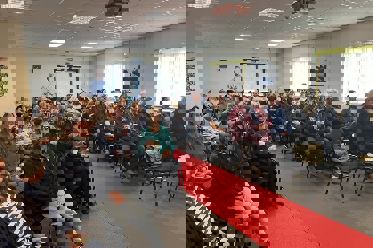 Supporting image: KMPT volunteers support Pix to Flix’s Innovations in Dementia